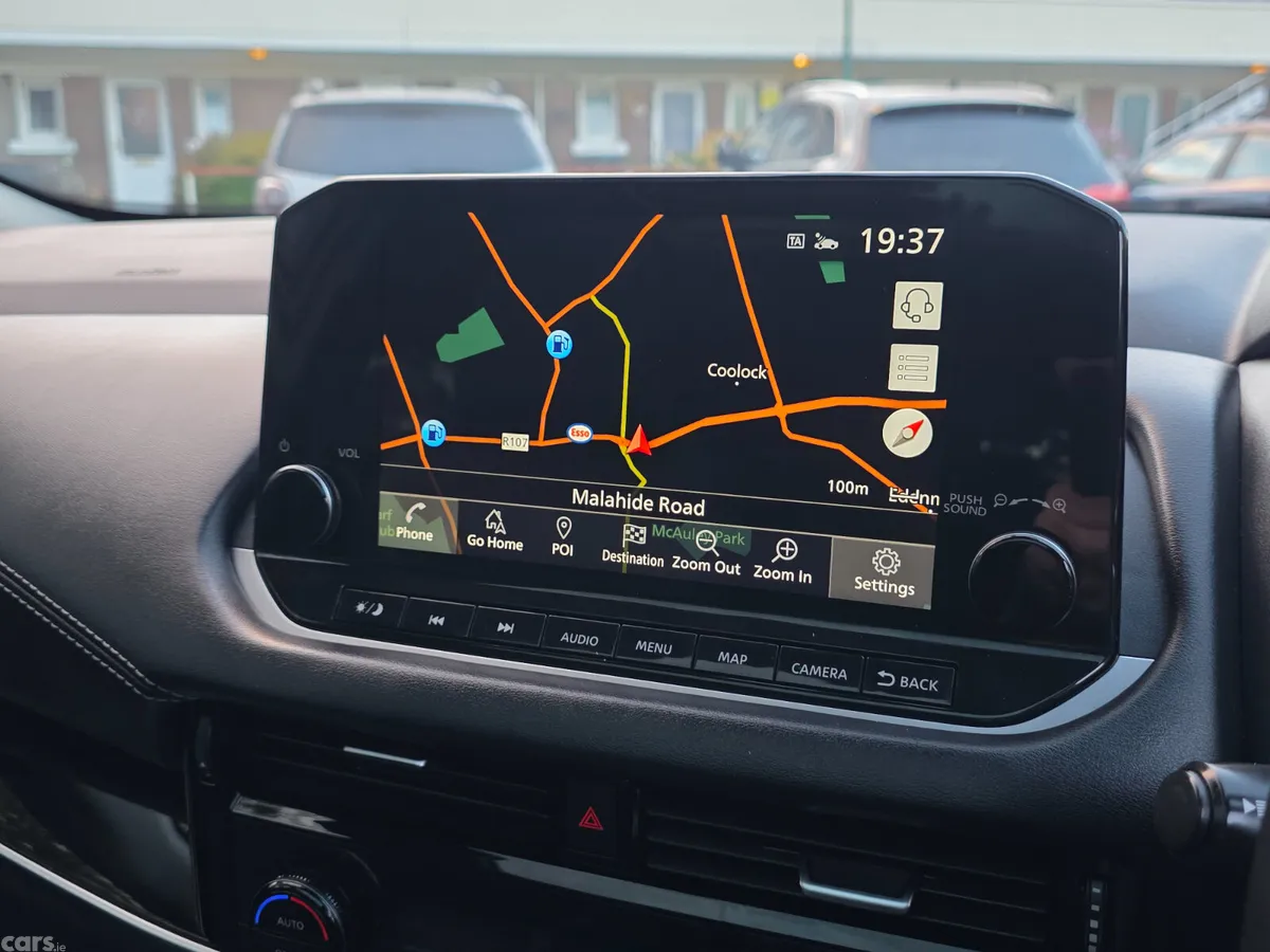 Nissan Qashqai MPV, Petrol, 2021, Black