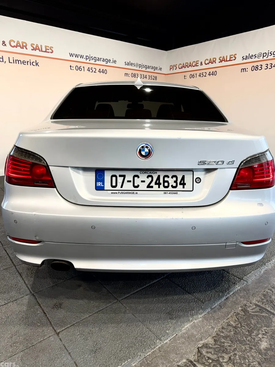 BMW 5-Series Saloon, Diesel, 2007, Silver