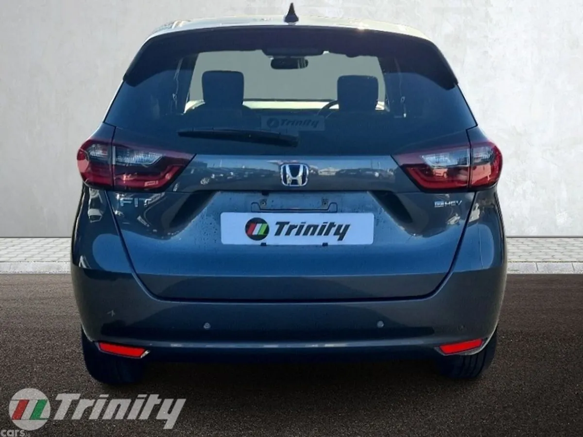 Honda Fit Hatchback, Petrol Hybrid, 2022, Grey