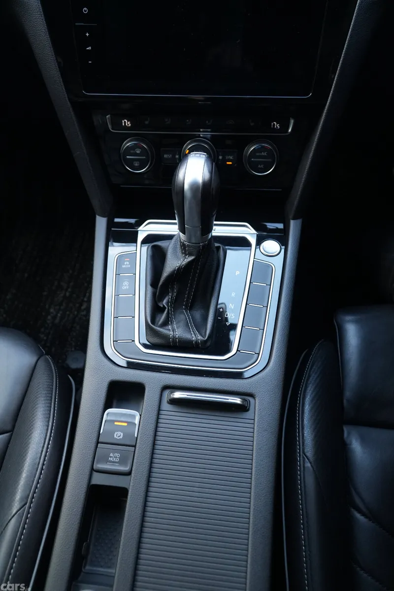 Volkswagen Arteon Hatchback, Petrol, 2018, White