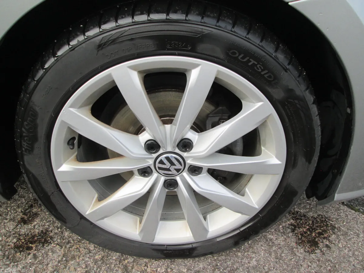 Volkswagen Golf Hatchback, Diesel, 2019, Silver