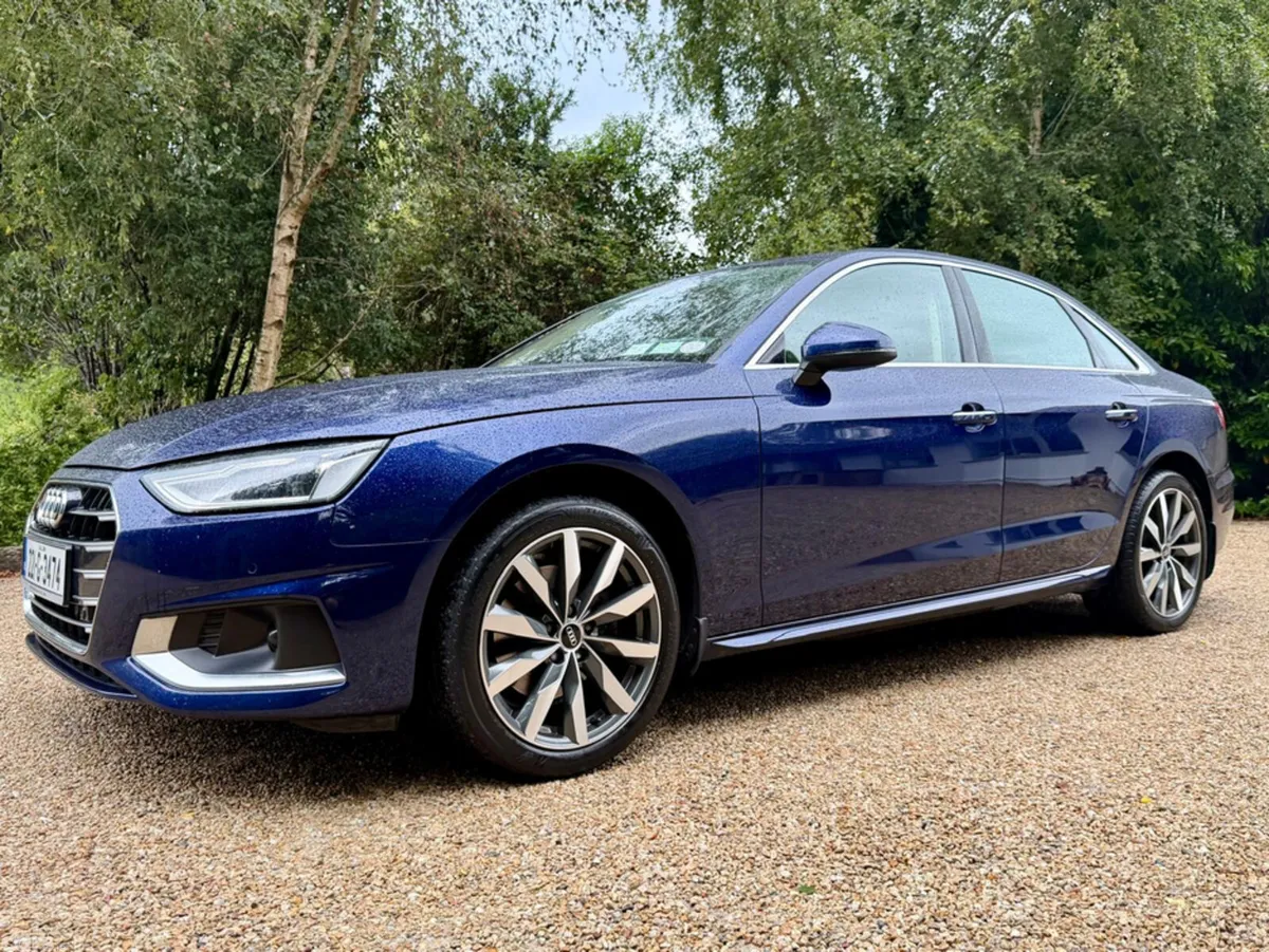 Audi A4 Saloon, Diesel, 2022, Blue
