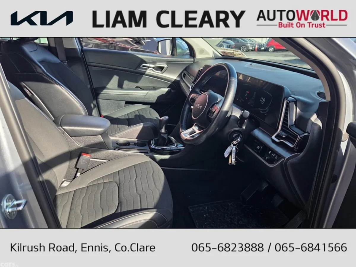 Kia Sportage MPV, Diesel, 2022, Grey