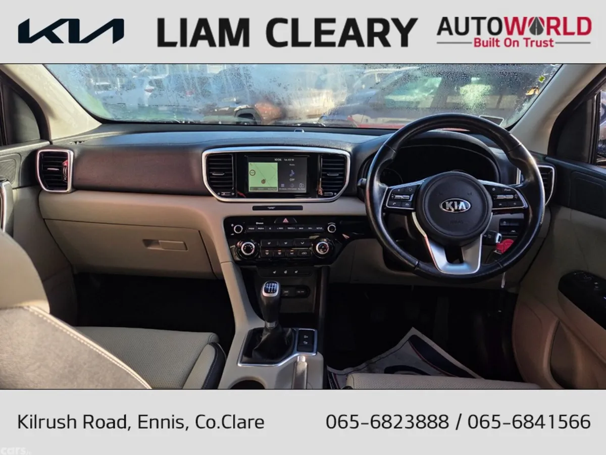 Kia Sportage MPV, Diesel, 2019, Brown