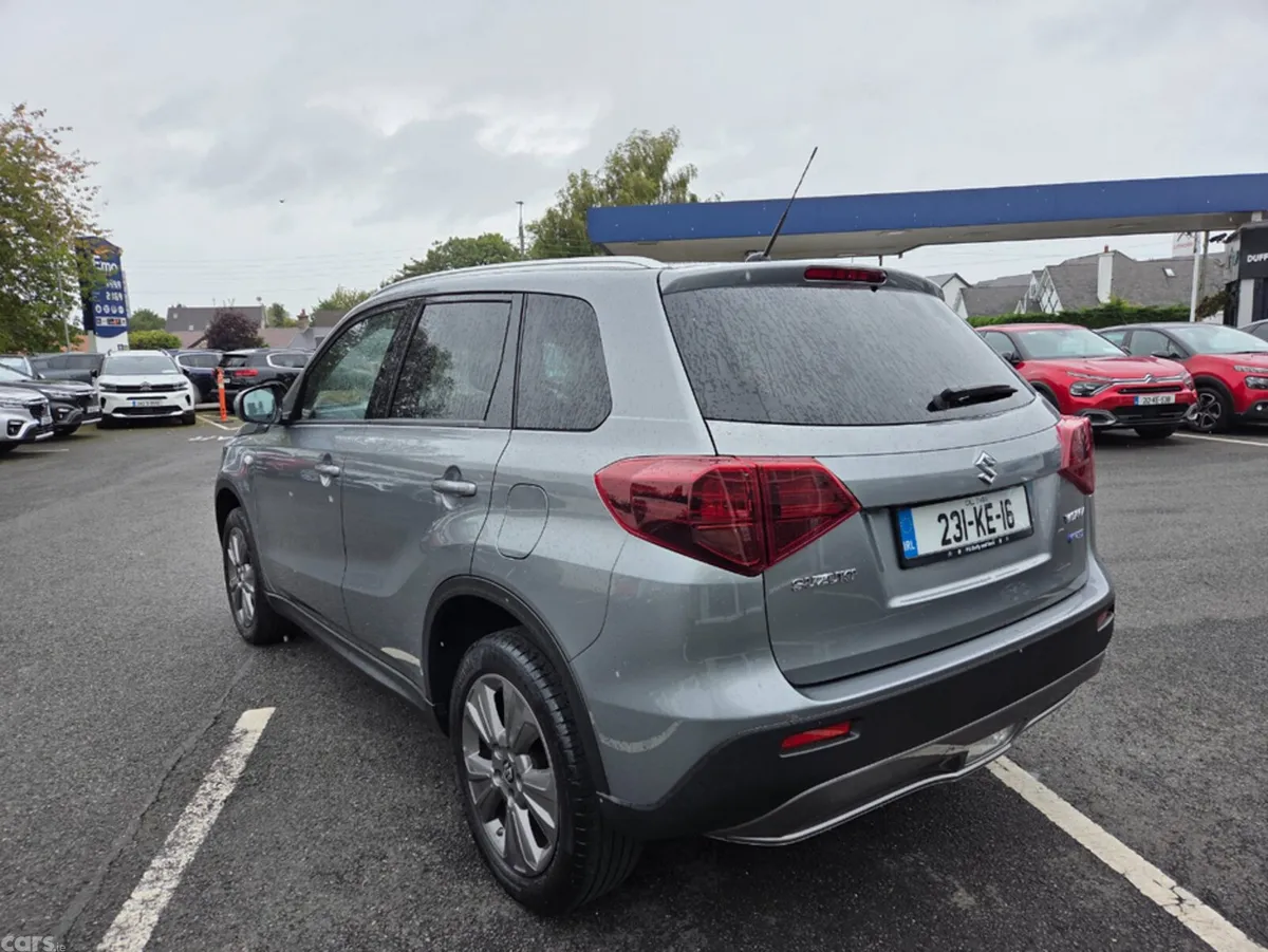 Suzuki Vitara SUV, Petrol, 2023, Grey