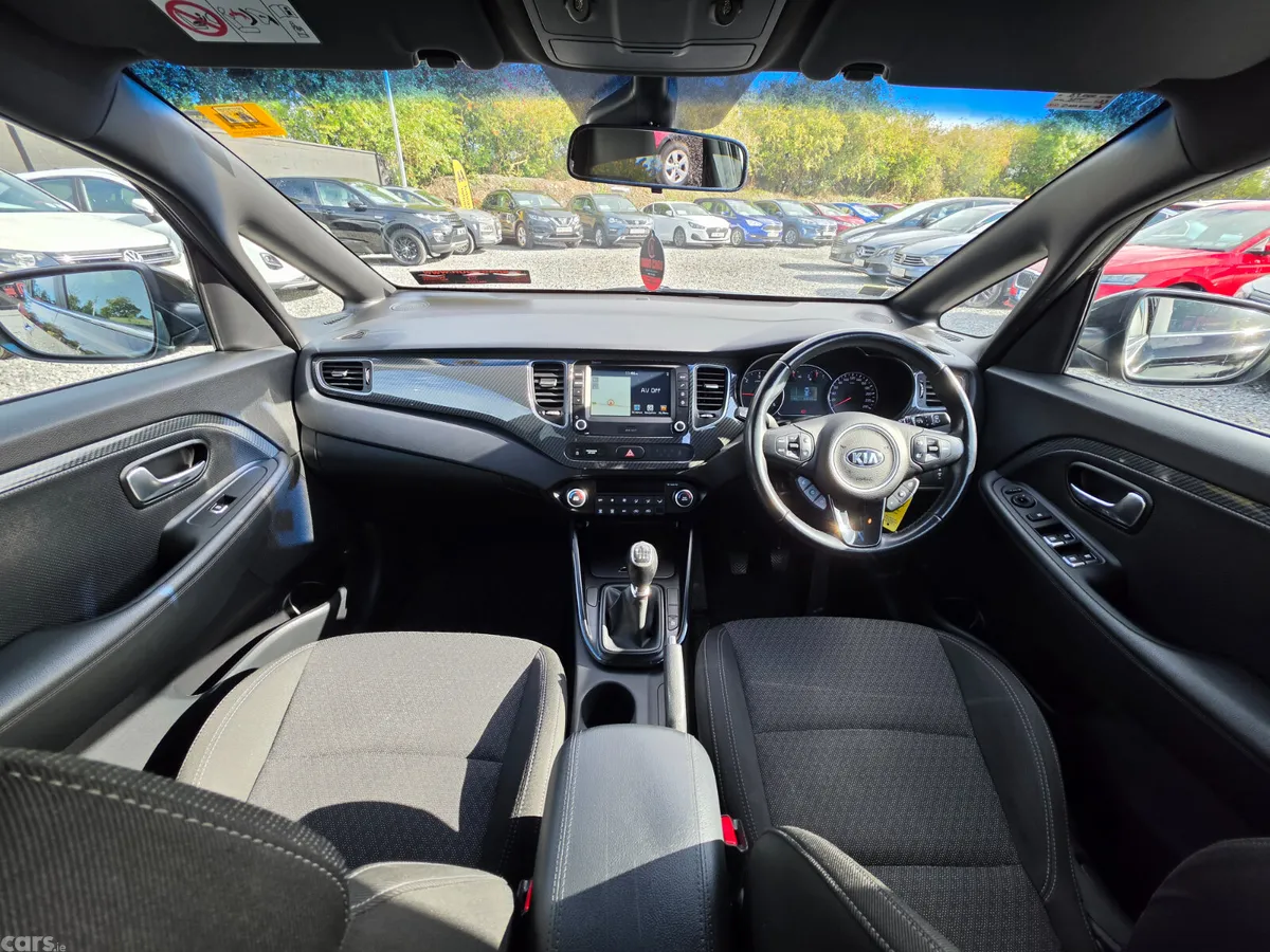 Kia Carens MPV, Diesel, 2017, Black