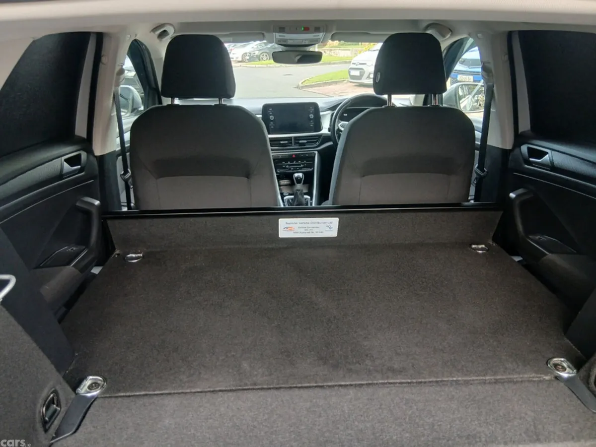Volkswagen T-Roc Van, Diesel, 2023, Grey