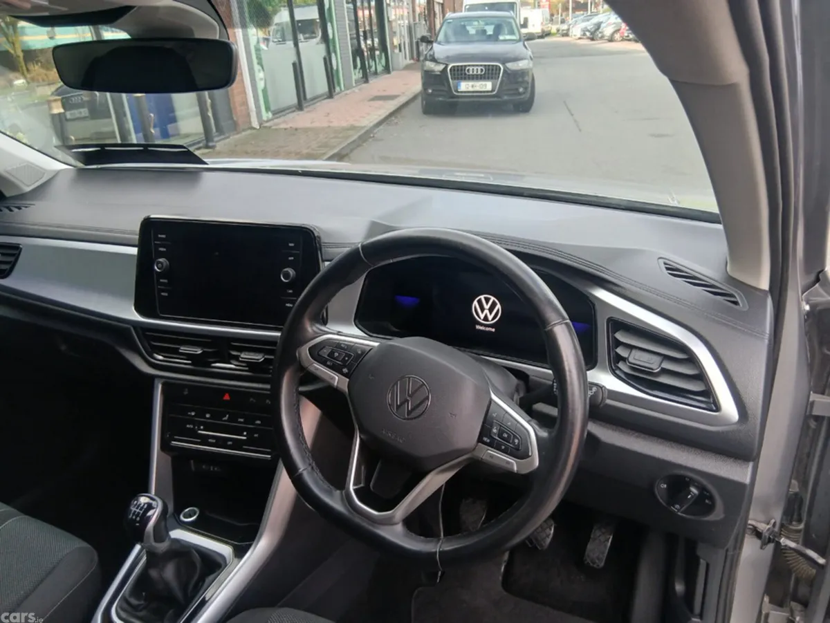 Volkswagen T-Roc Van, Diesel, 2023, Grey