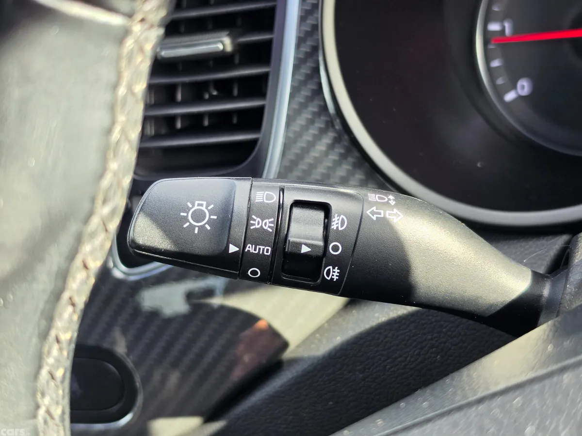 Kia Carens MPV, Diesel, 2017, Black