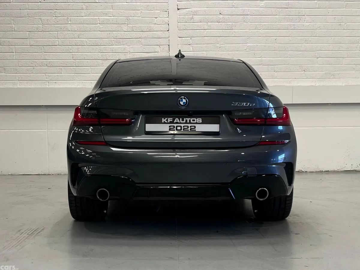BMW 3-Series Saloon, Petrol Plug-in Hybrid, 2022, Grey