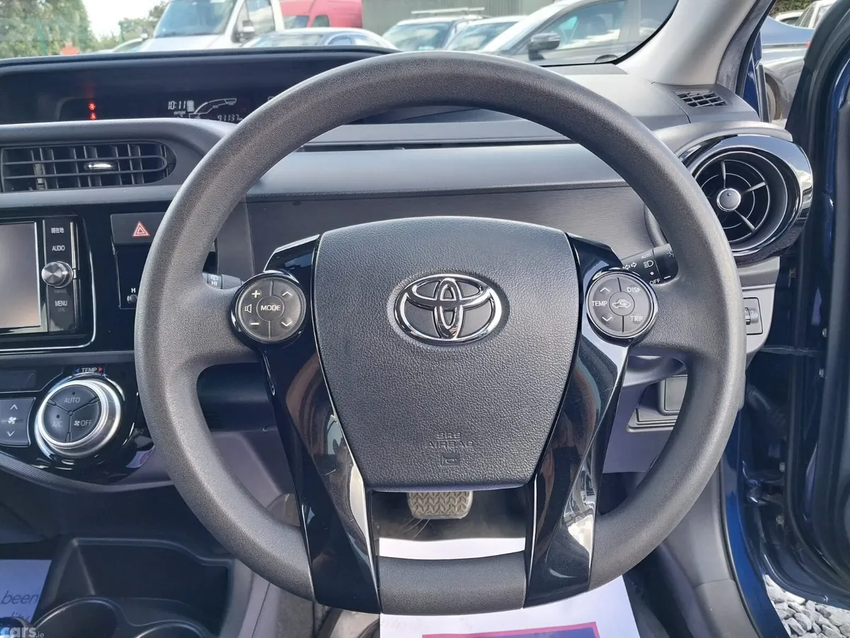 Toyota Aqua Hatchback, Petrol Hybrid, 2016, Blue