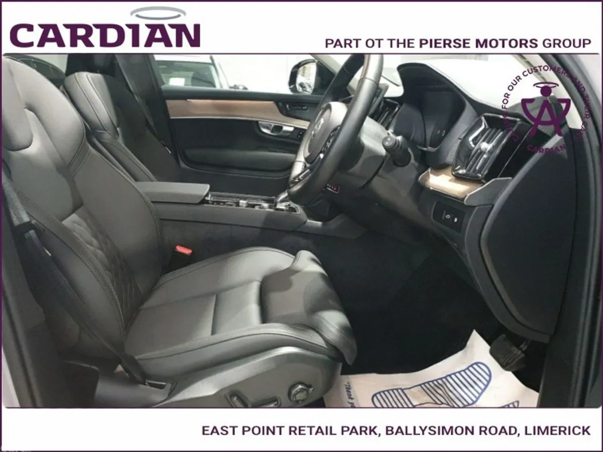 Volvo XC90 SUV, Petrol Hybrid, 2025, Silver