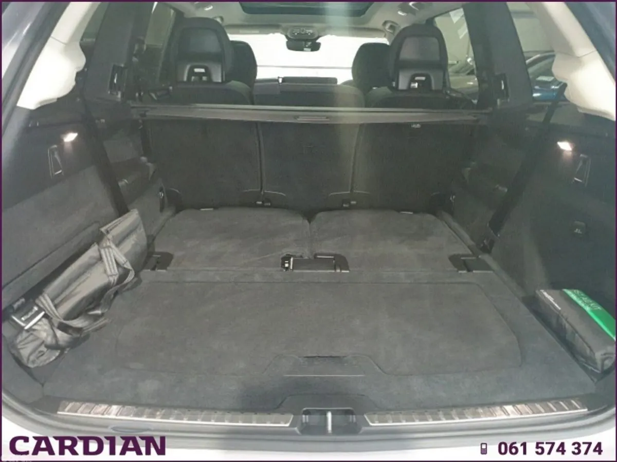 Volvo XC90 SUV, Petrol Hybrid, 2025, Silver