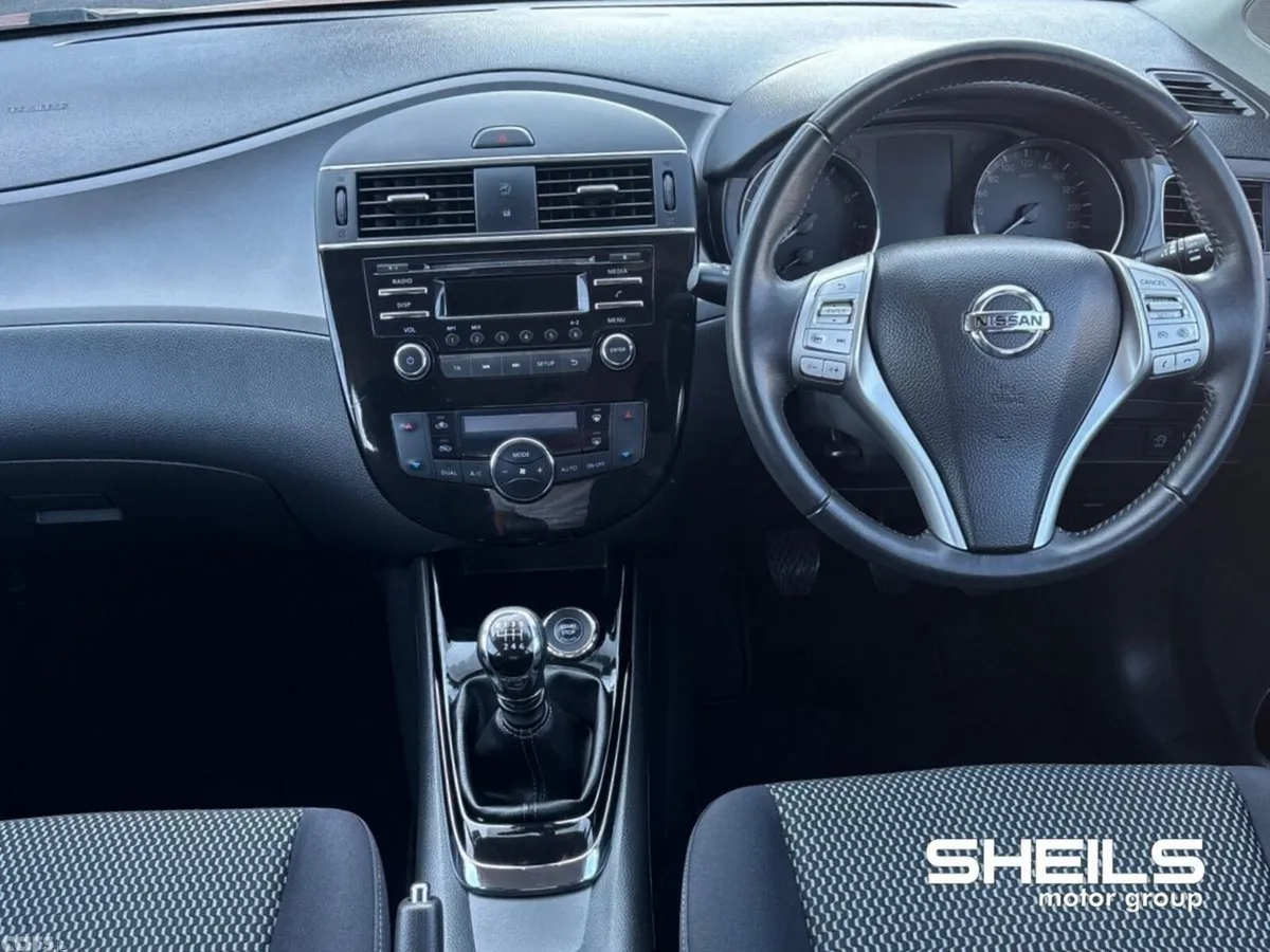 Nissan Pulsar Hatchback, Petrol, 2019, Red