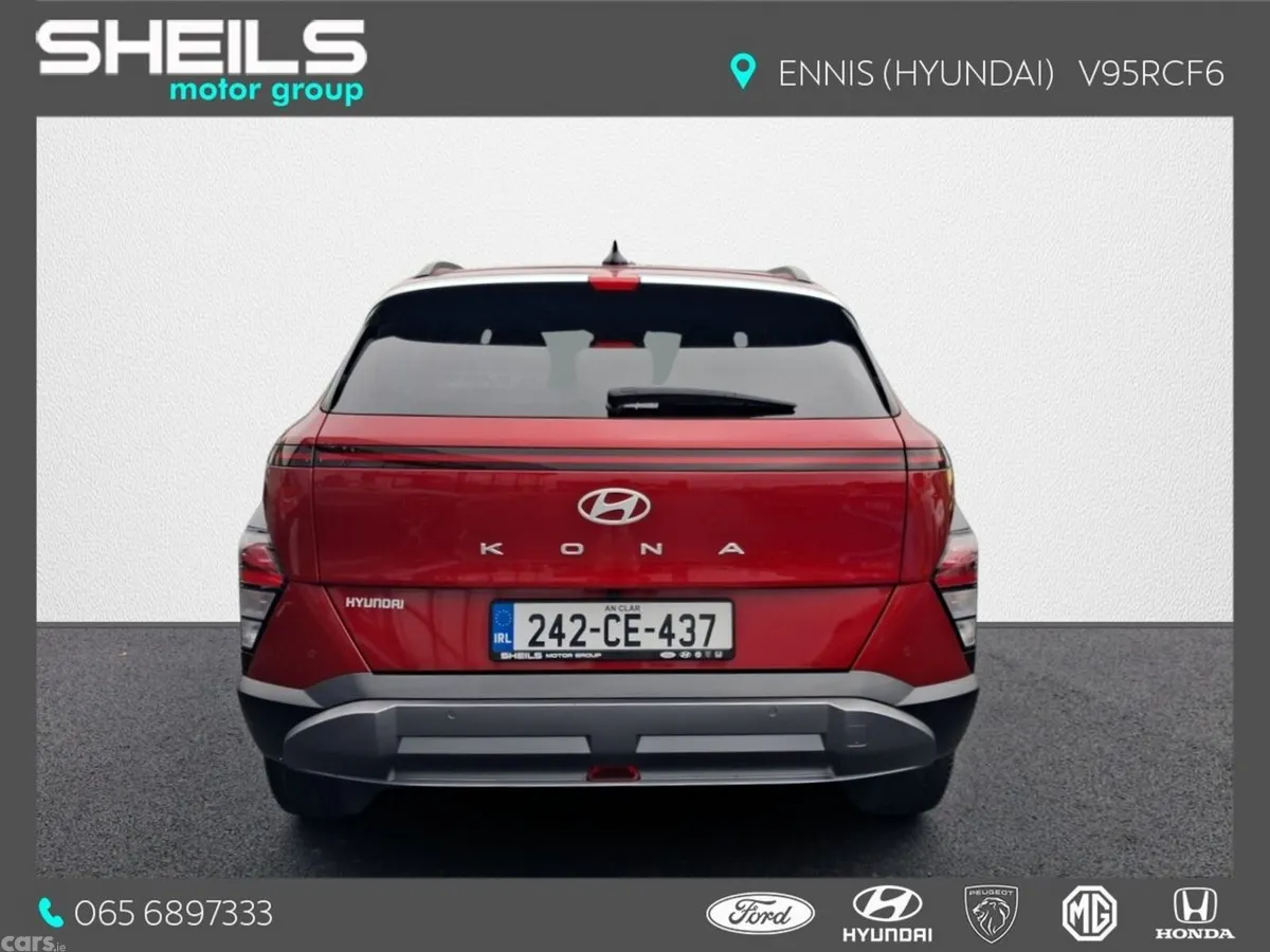 Hyundai KONA MPV, Petrol, 2024, Red