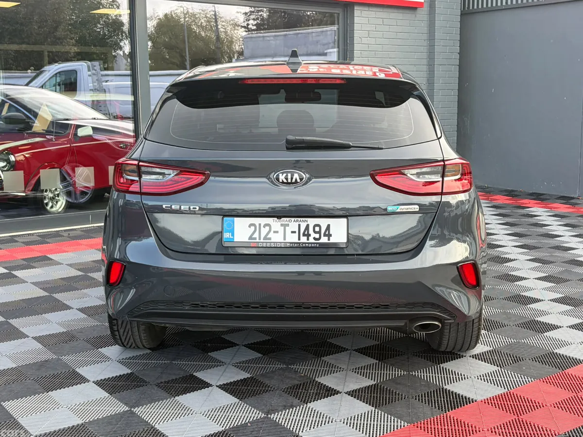 Kia Ceed Hatchback, Diesel Hybrid, 2021, Grey