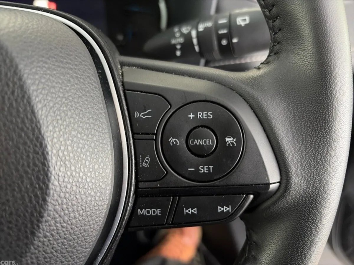 Toyota RAV4 SUV, Petrol Hybrid, 2025, Silver