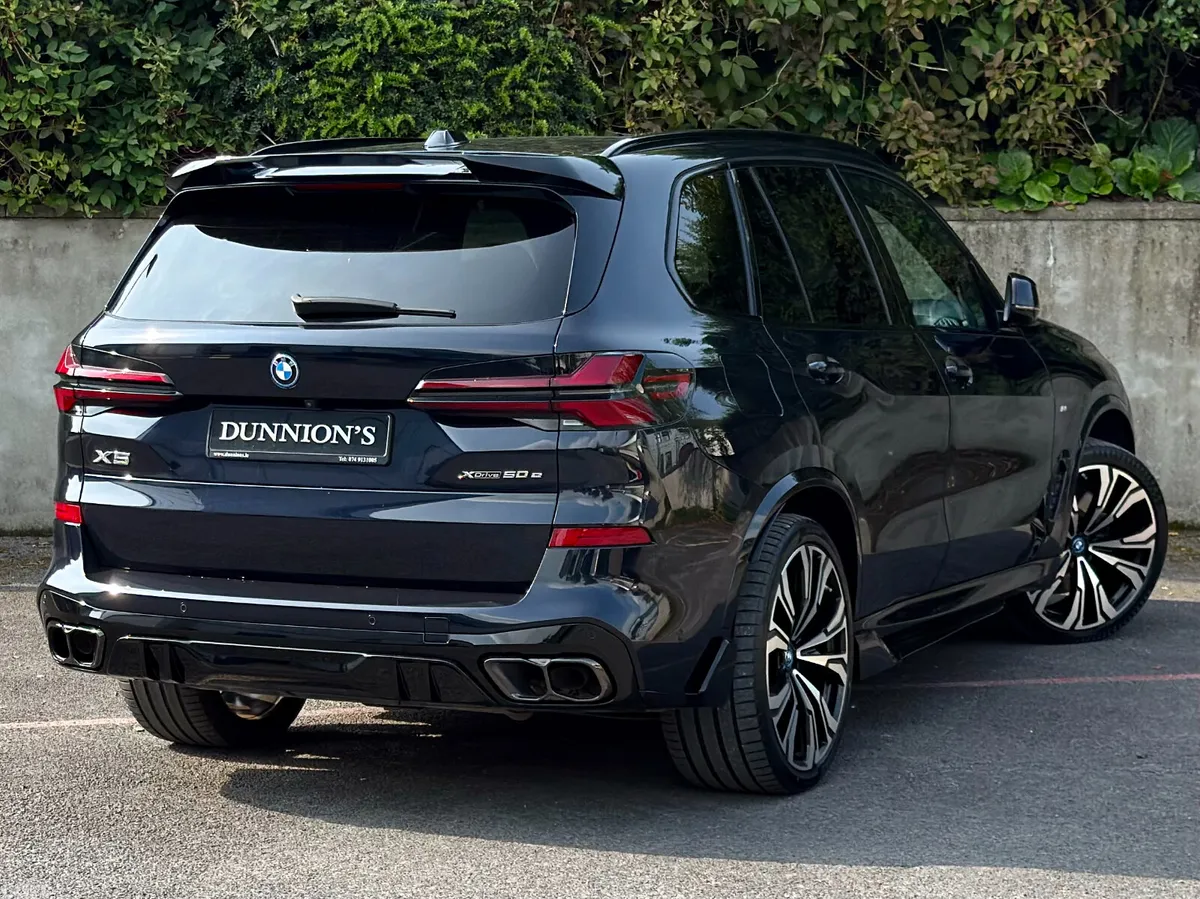 BMW X5 SUV, Petrol Hybrid, 2023, Black