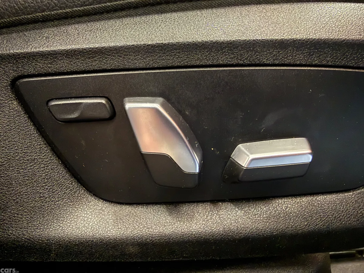 BMW 6-Series Hatchback, Diesel, 2019, Grey
