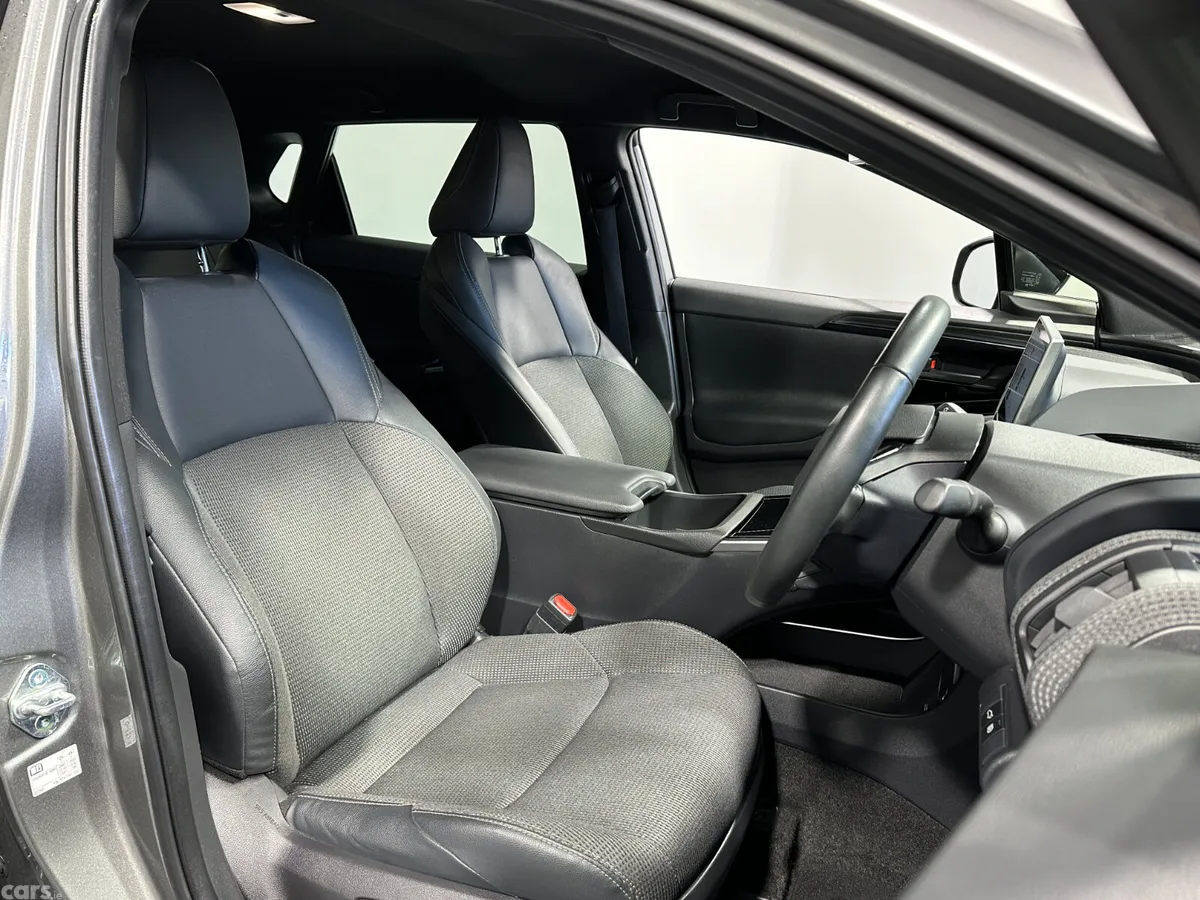 Toyota bZ4X Estate, Electric, 2023, Grey