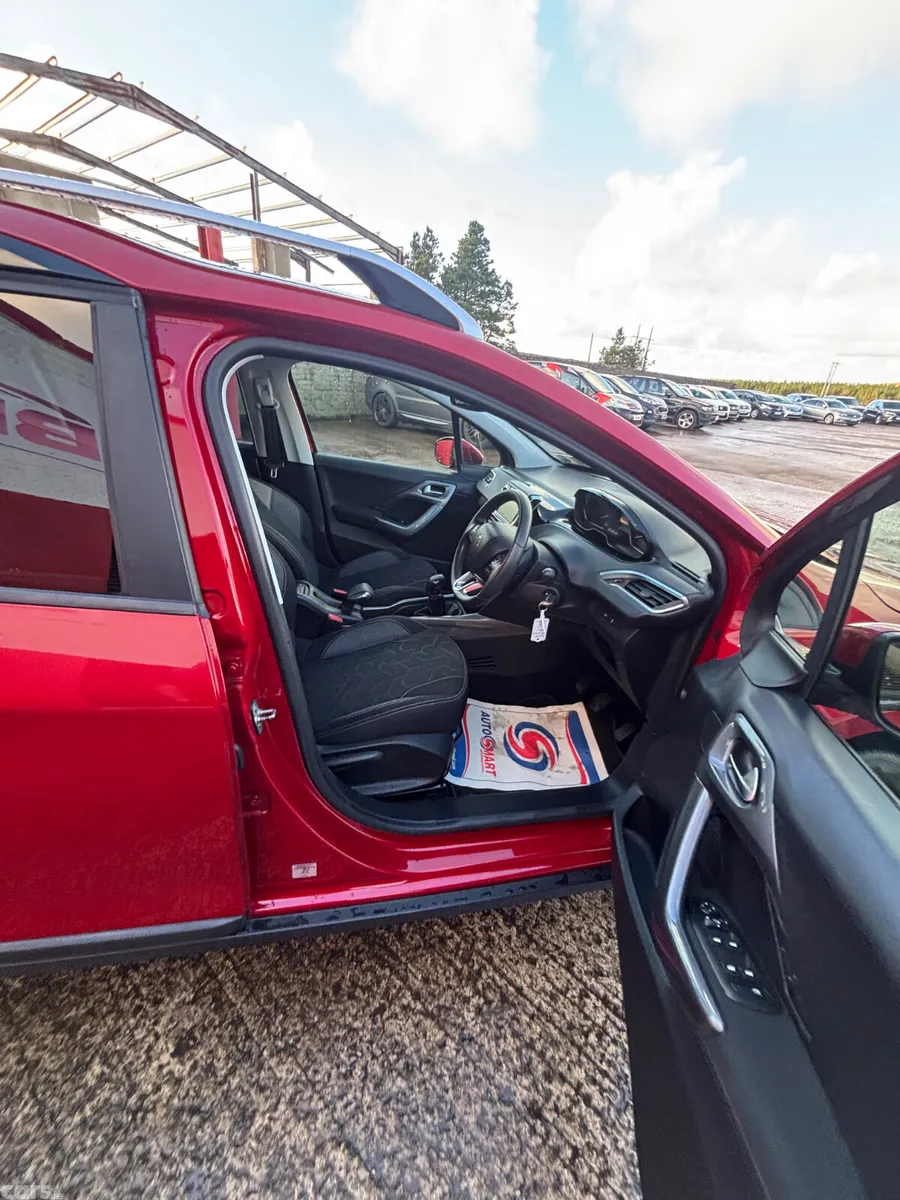 Peugeot 2008 Estate, Petrol, 2018, Red