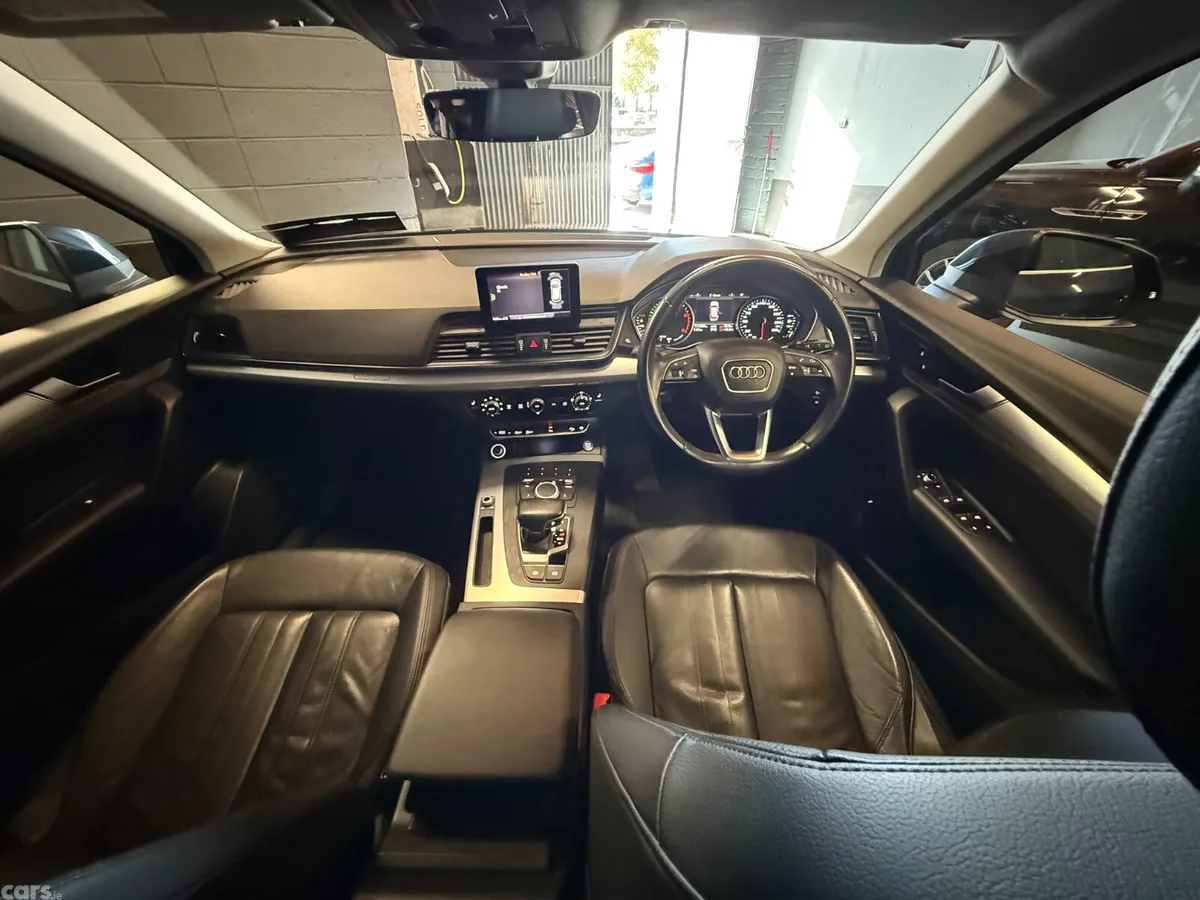 Audi Q5 SUV, Diesel, 2019, Blue