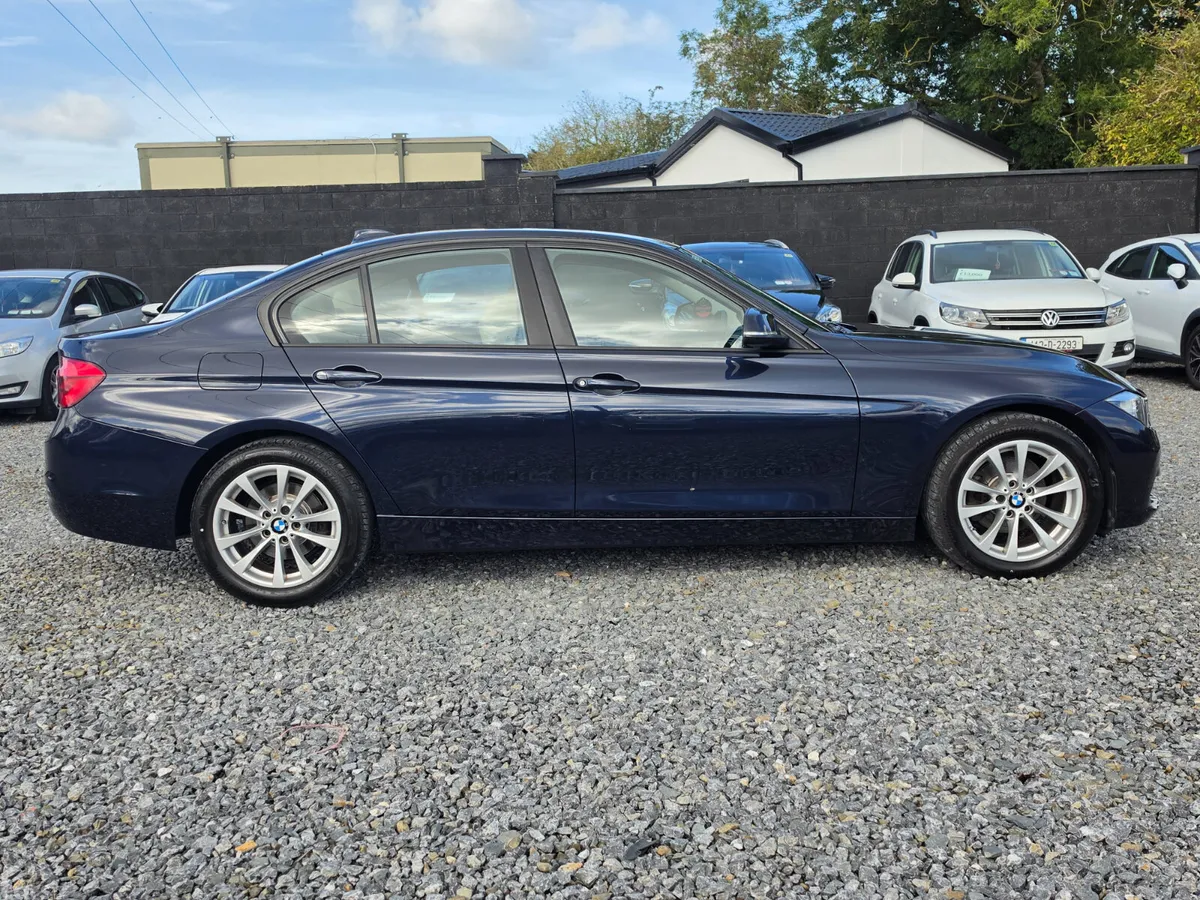 BMW 3-Series Saloon, Diesel, 2017, Blue