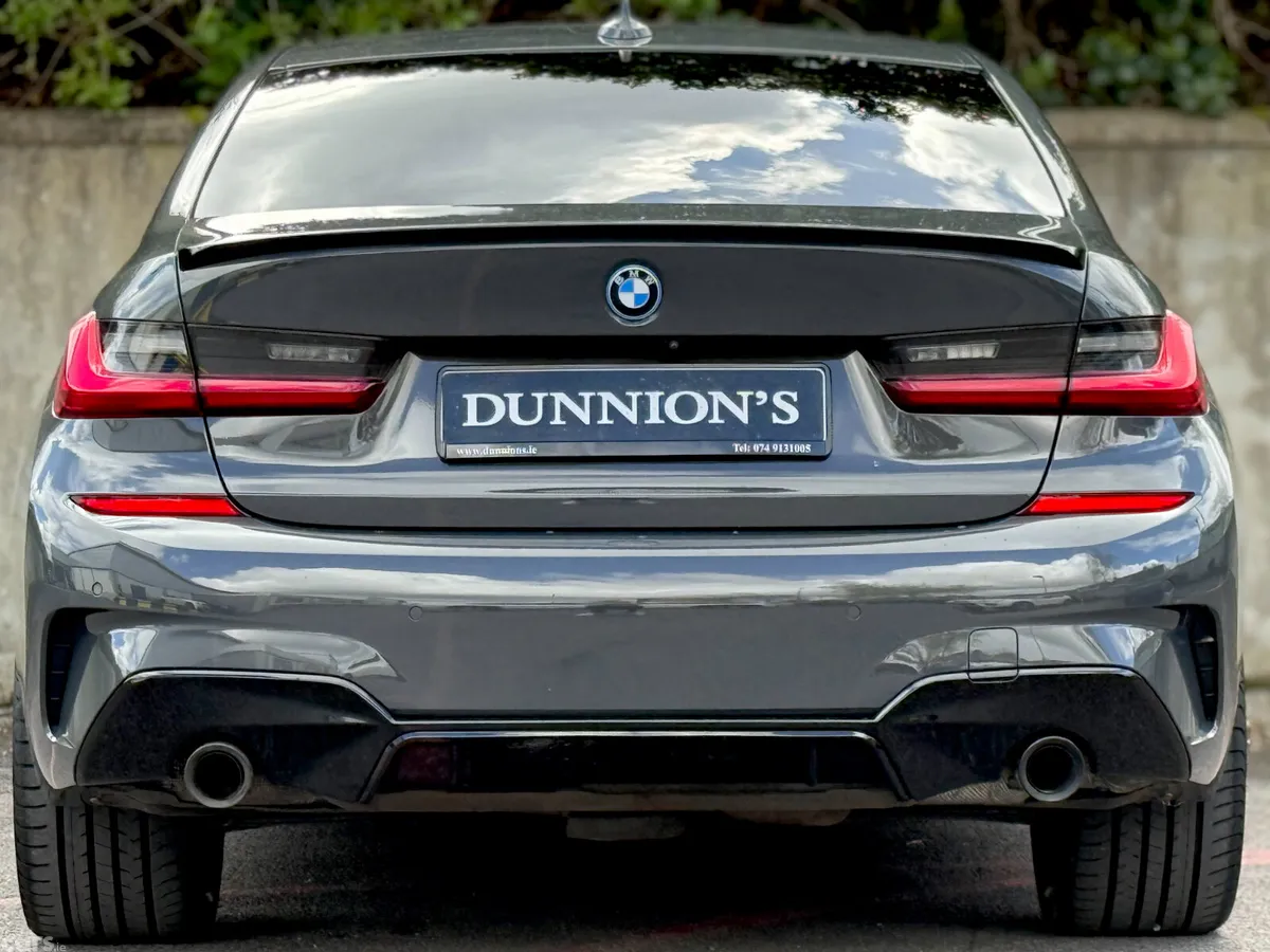 BMW 3-Series Saloon, Petrol Hybrid, 2022, Grey