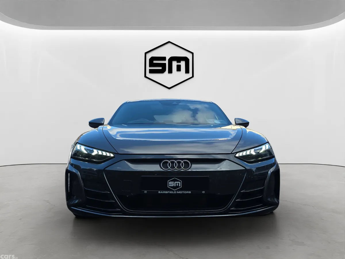 Audi e-tron GT quattro Coupe, Electric, 2022, Grey