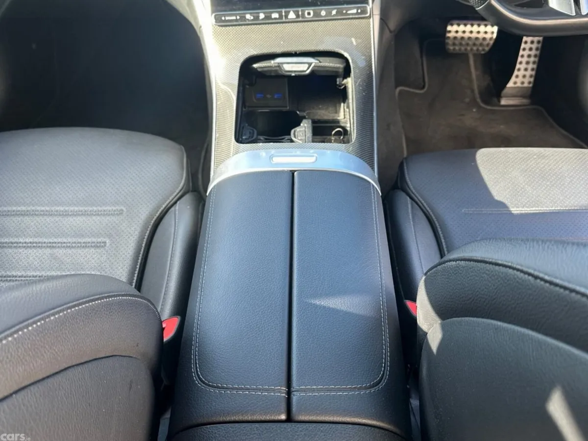 Mercedes-Benz C-Class Saloon, Petrol Plug-in Hybrid, 2024, Black