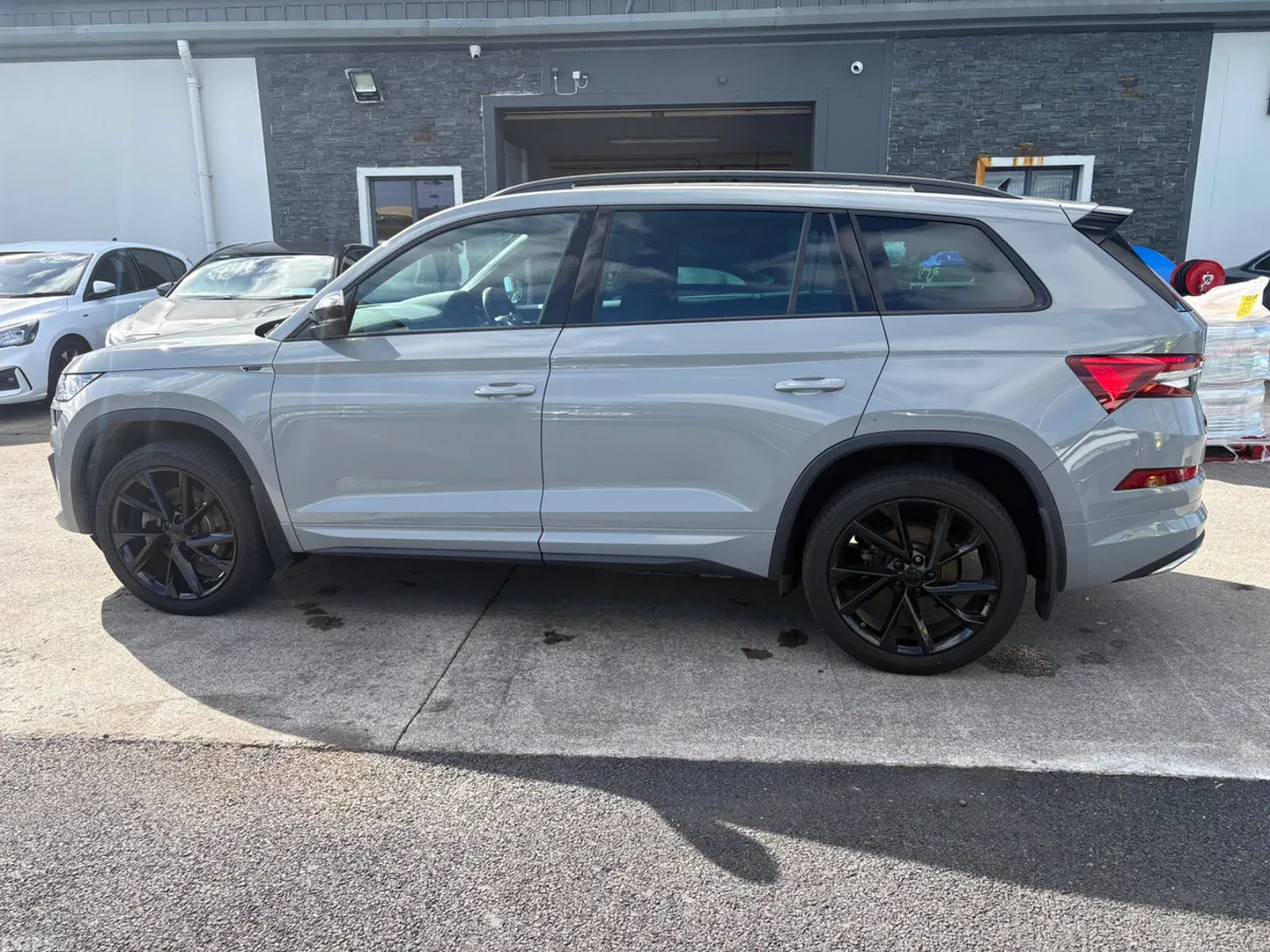 Skoda Kodiaq SUV, Diesel, 2024, Grey