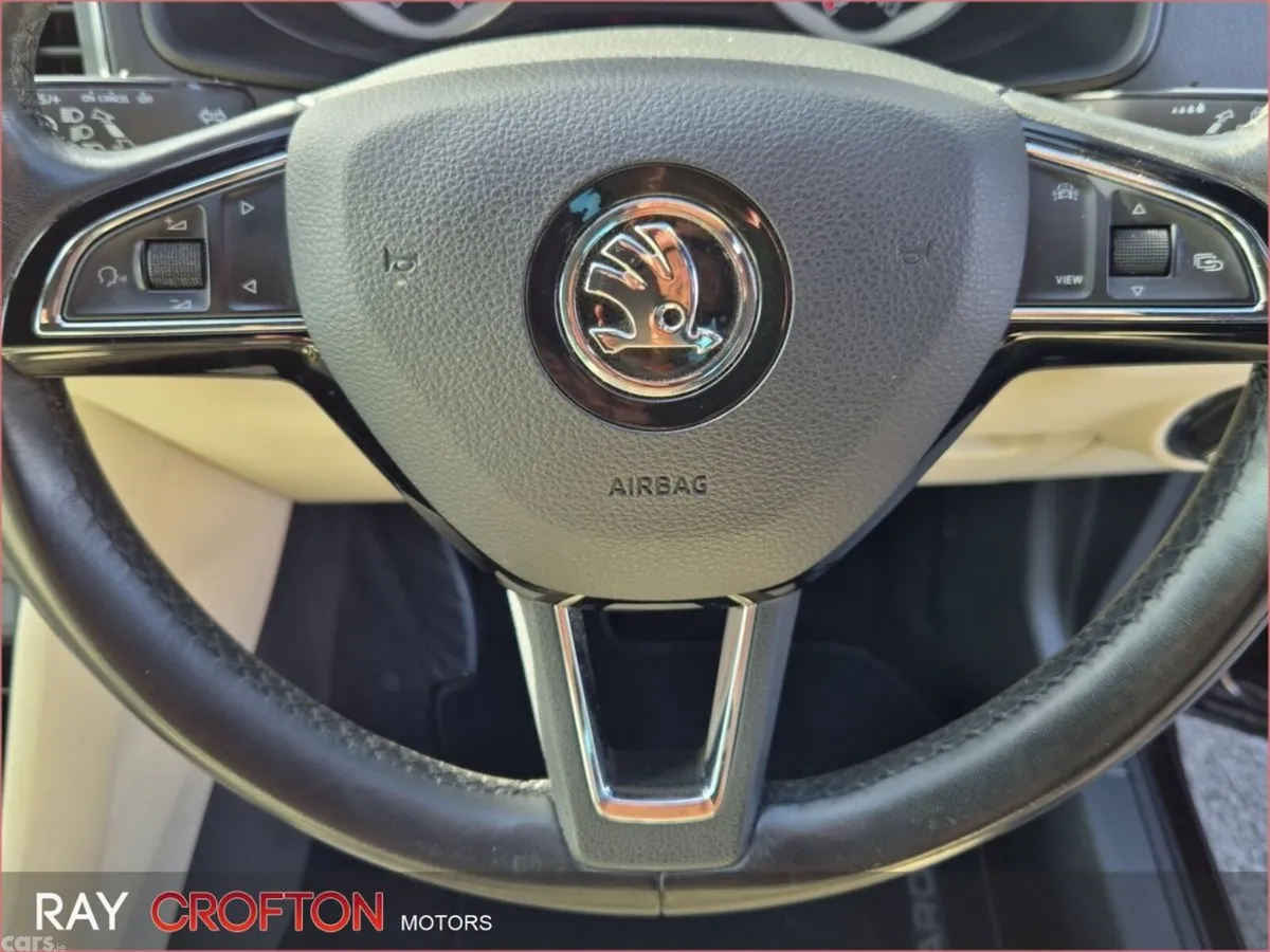 Skoda Karoq Estate, Diesel, 2019, Brown