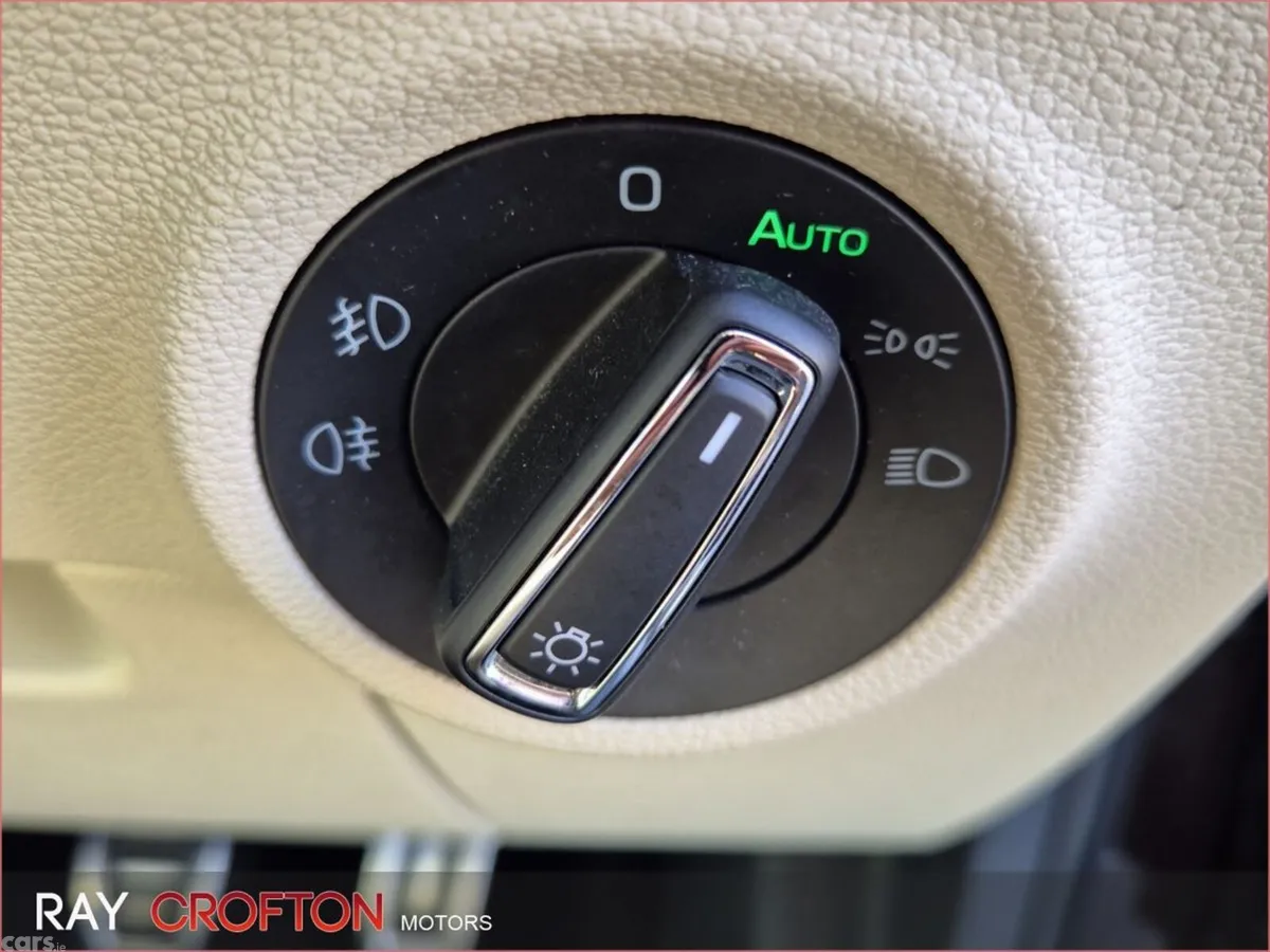 Skoda Karoq Estate, Diesel, 2019, Brown