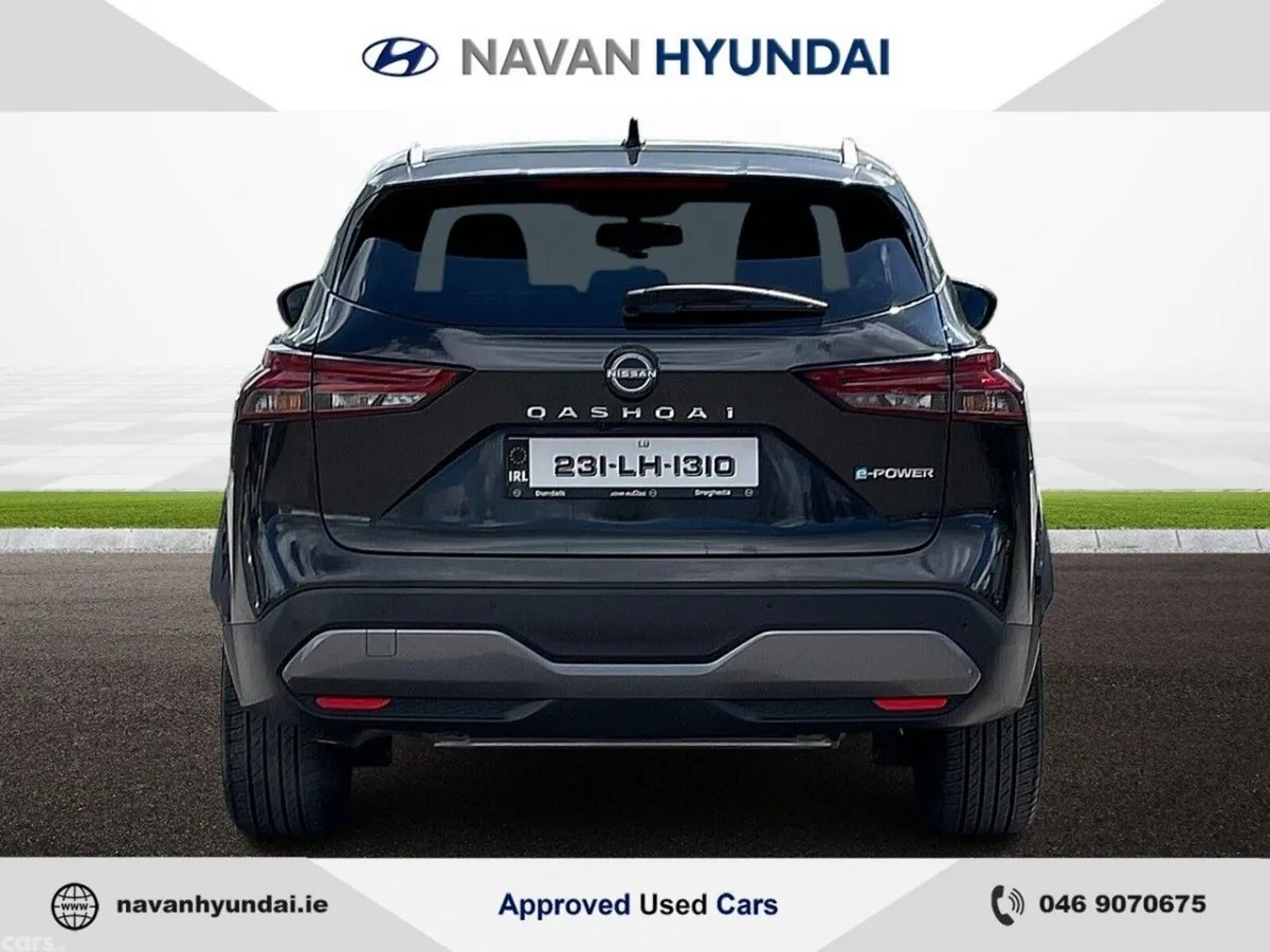 Nissan Qashqai MPV, Petrol Hybrid, 2023, Black
