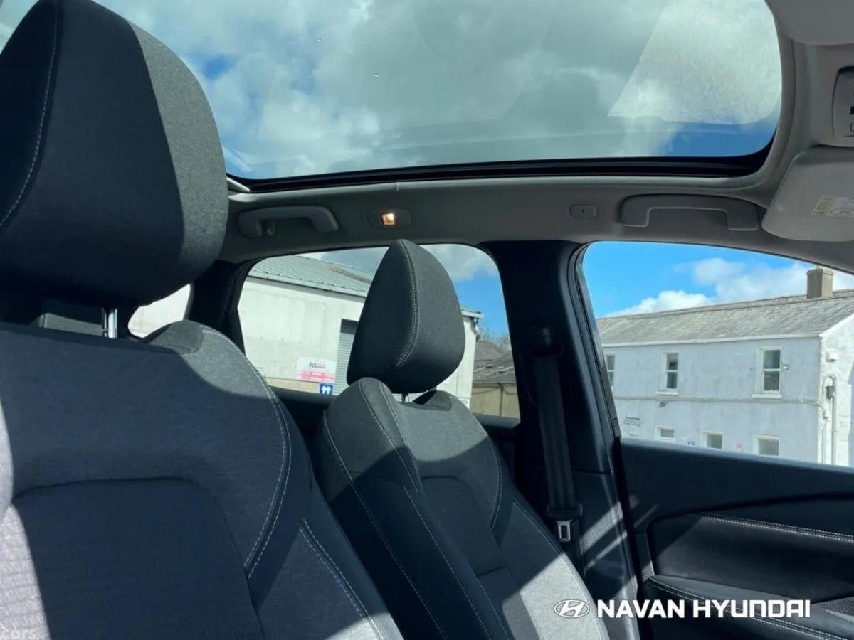 Nissan Qashqai MPV, Petrol Hybrid, 2023, Black