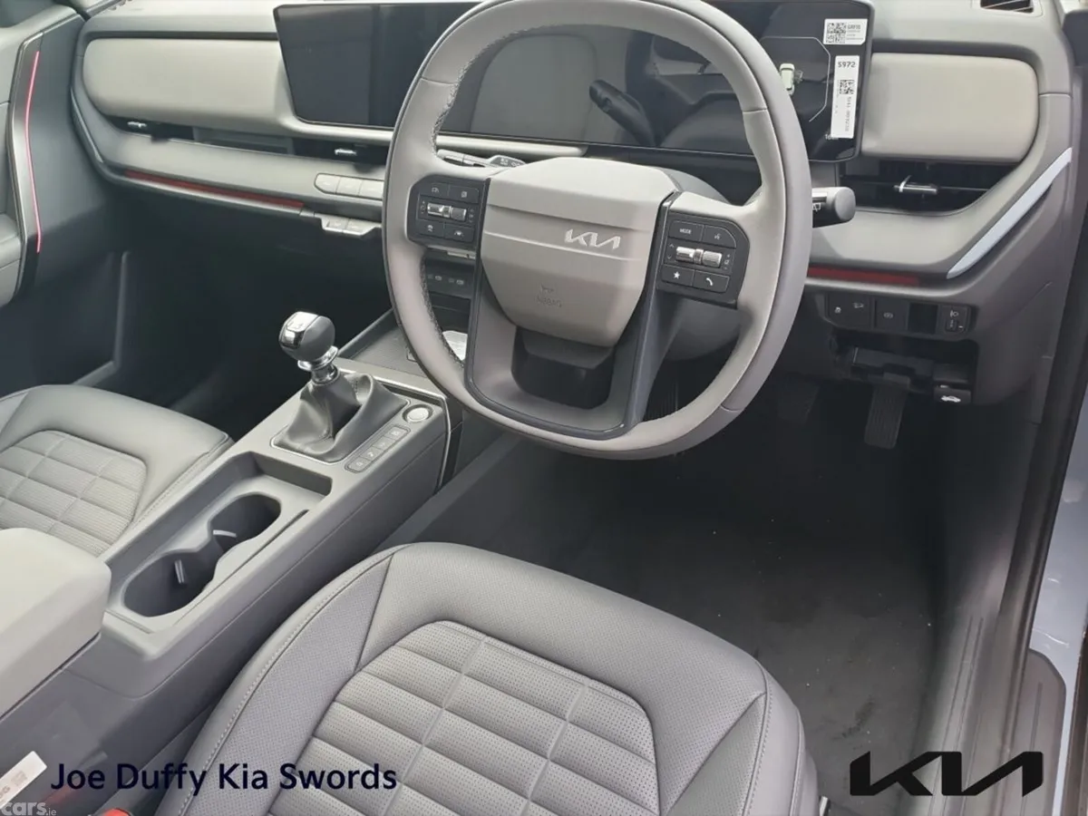 Kia Seltos MPV, Petrol, 2026, Blue
