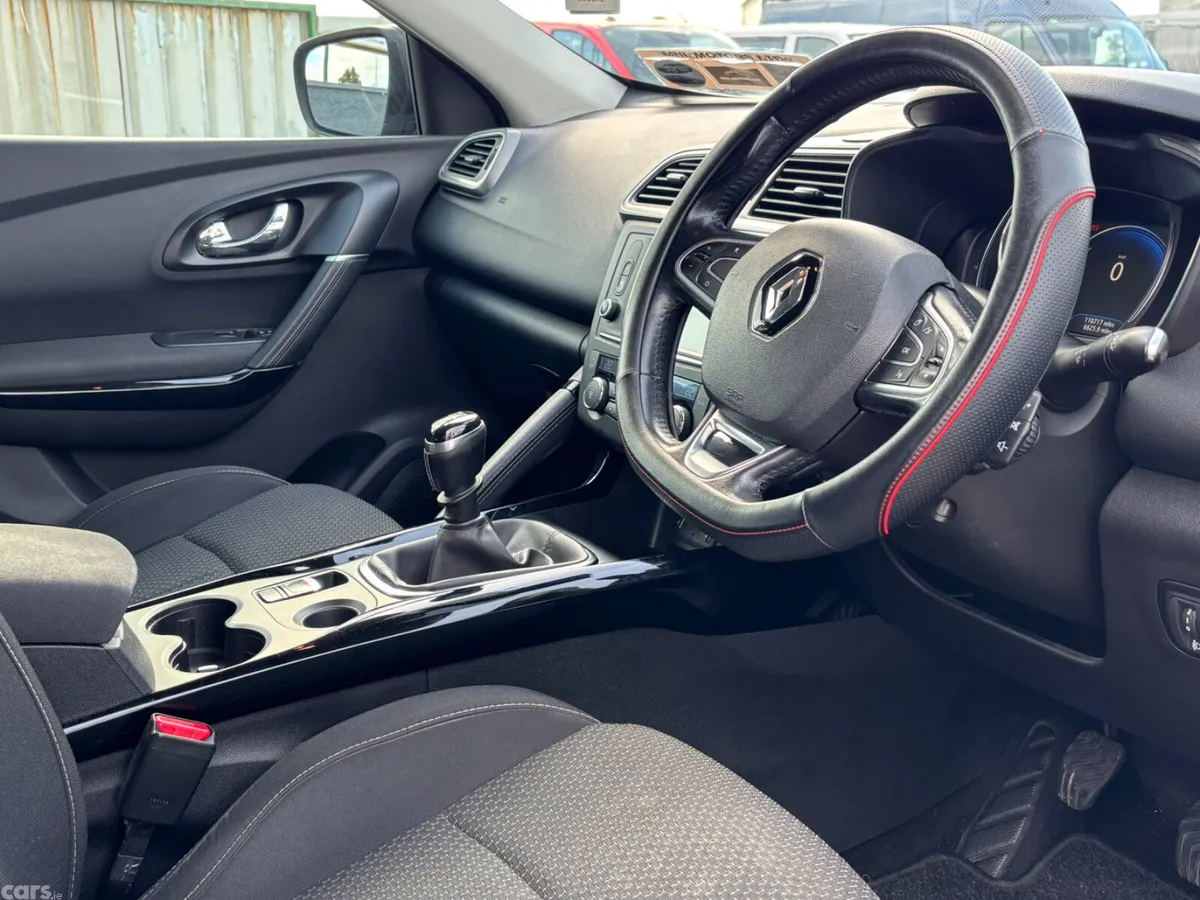 Renault Kadjar SUV, Diesel, 2017, Black