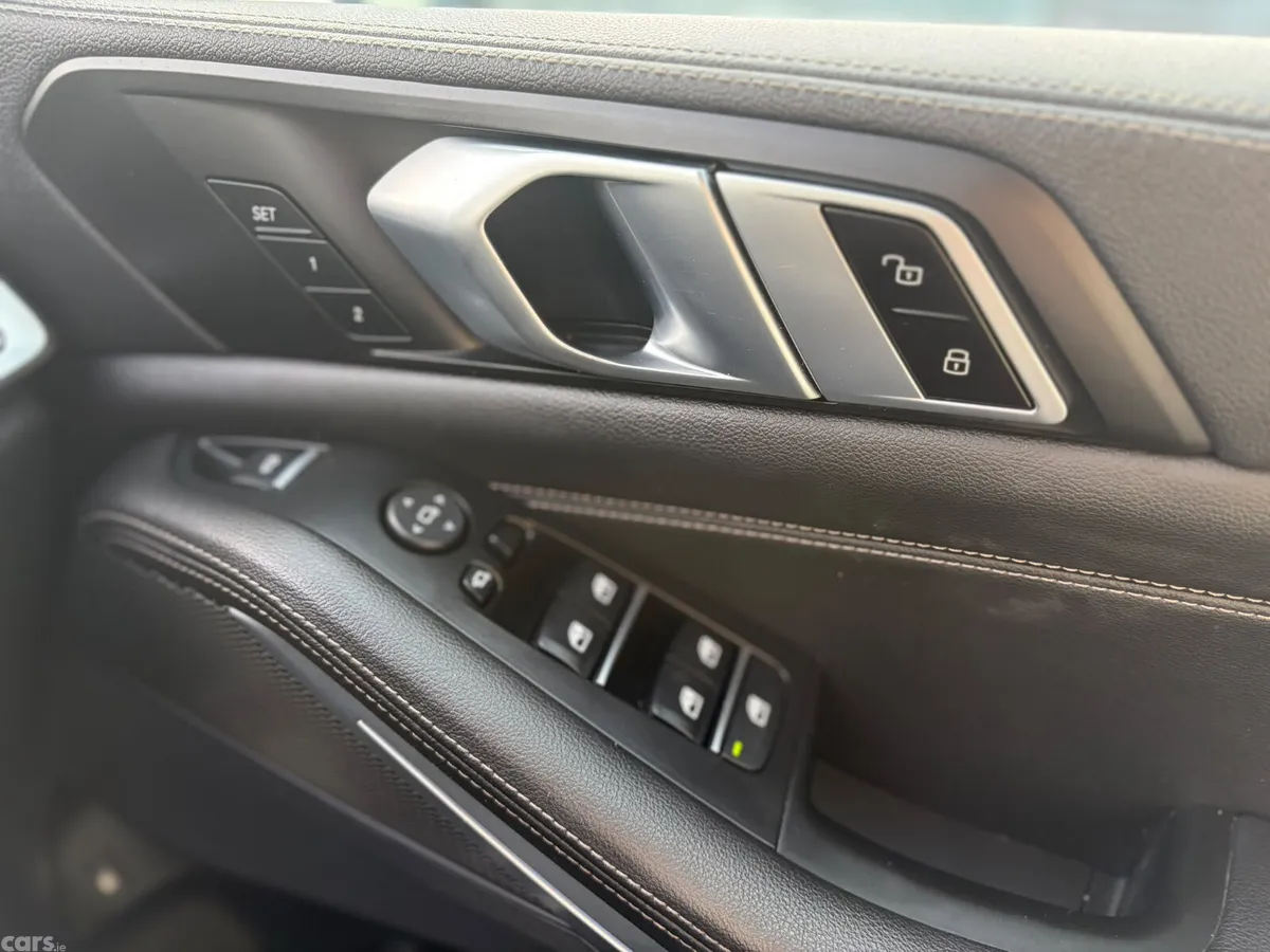 BMW X5 SUV, Petrol Hybrid, 2021, Black