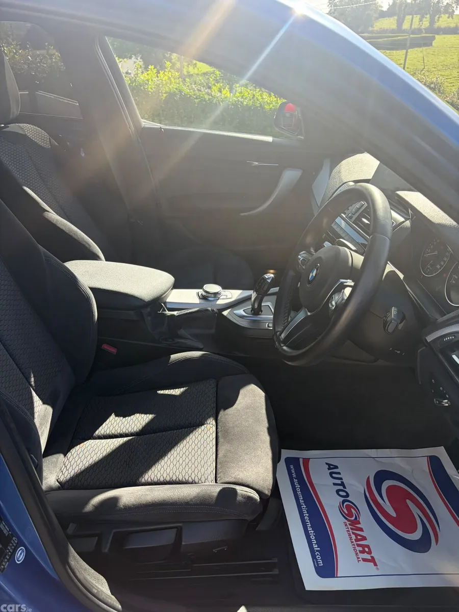 BMW 1-Series Hatchback, Diesel, 2017, Blue