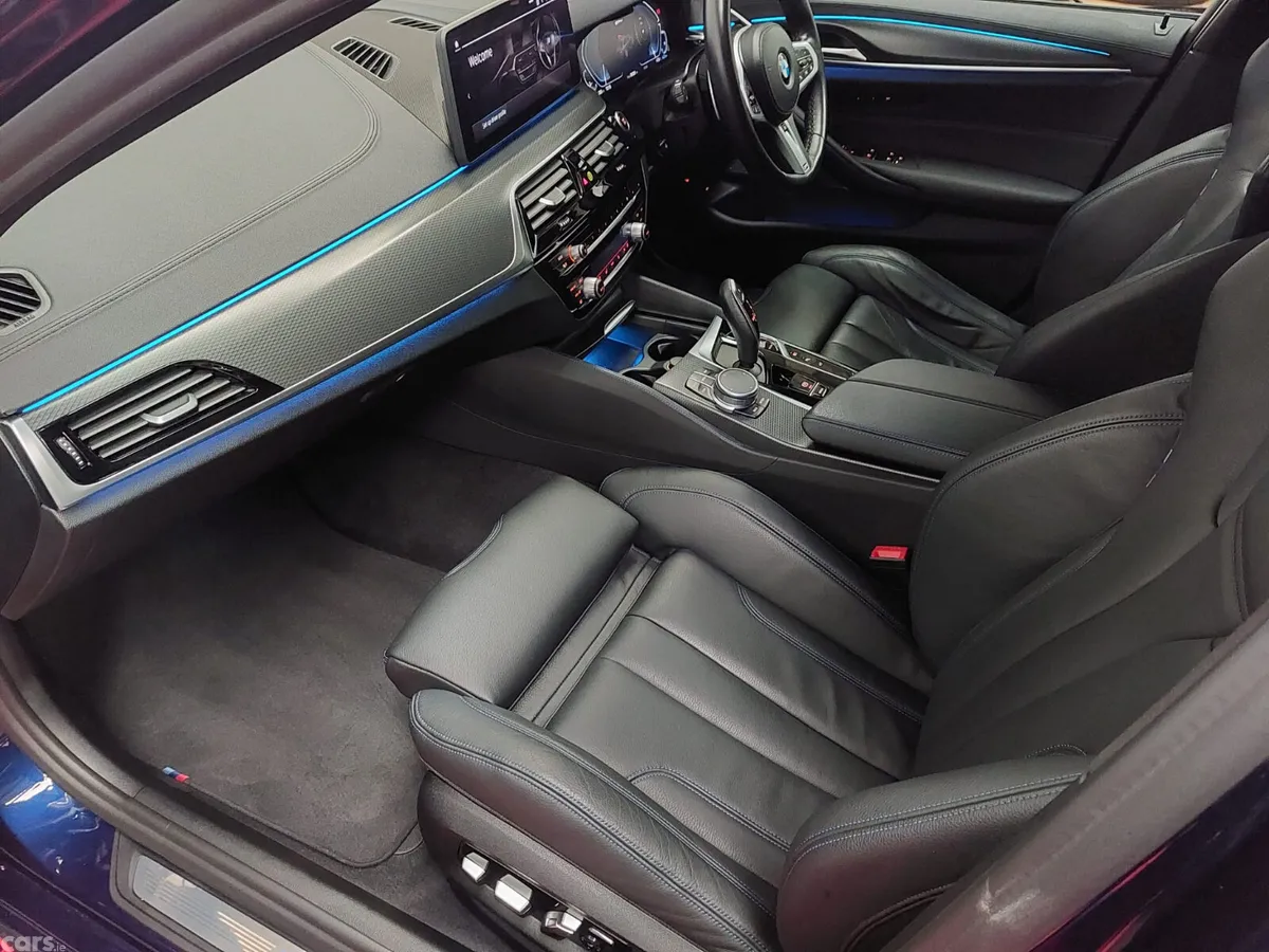 BMW 5-Series Saloon, Petrol Plug-in Hybrid, 2020, Blue