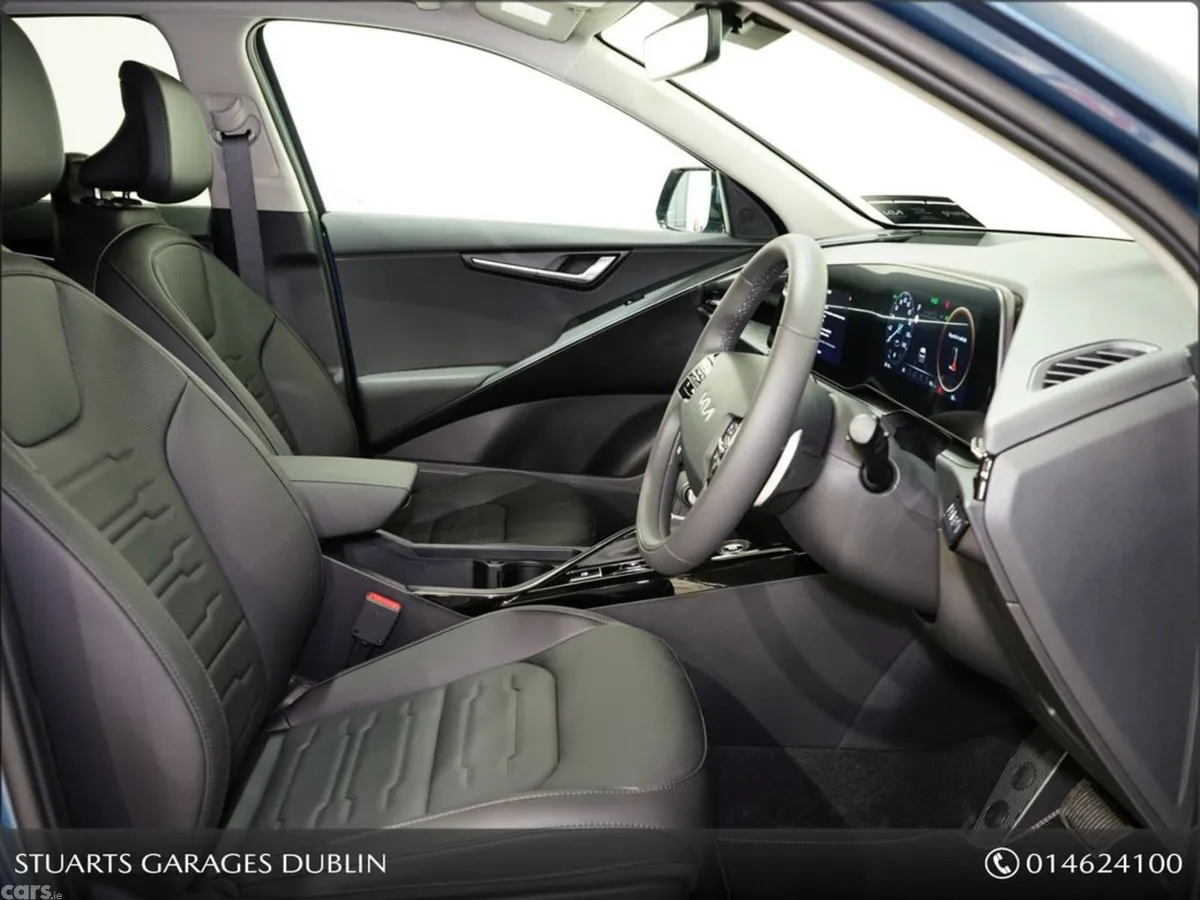 Kia Niro SUV, Petrol Plug-in Hybrid, 2026, Blue