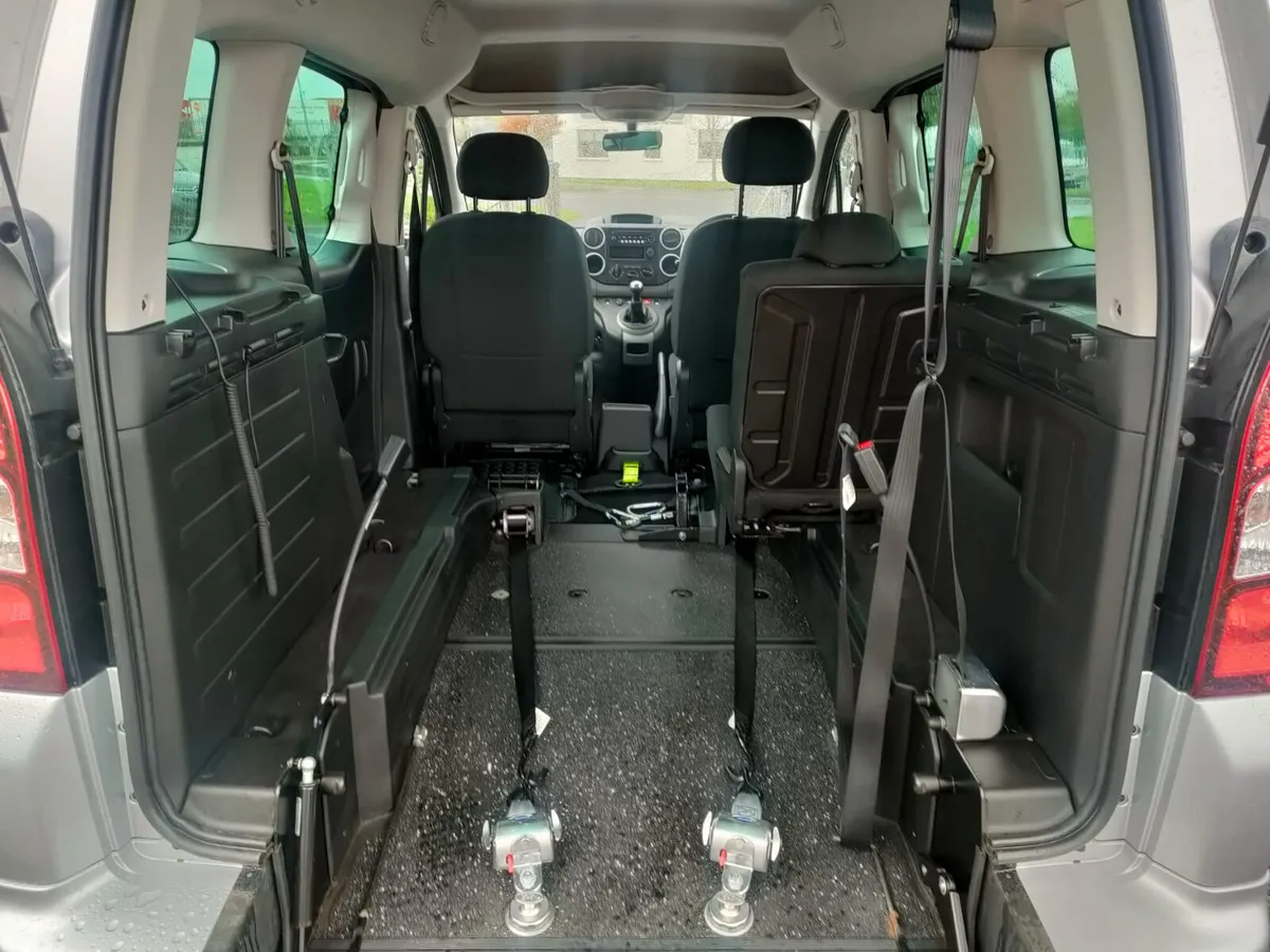 Peugeot Partner MPV, Diesel, 2018, Silver