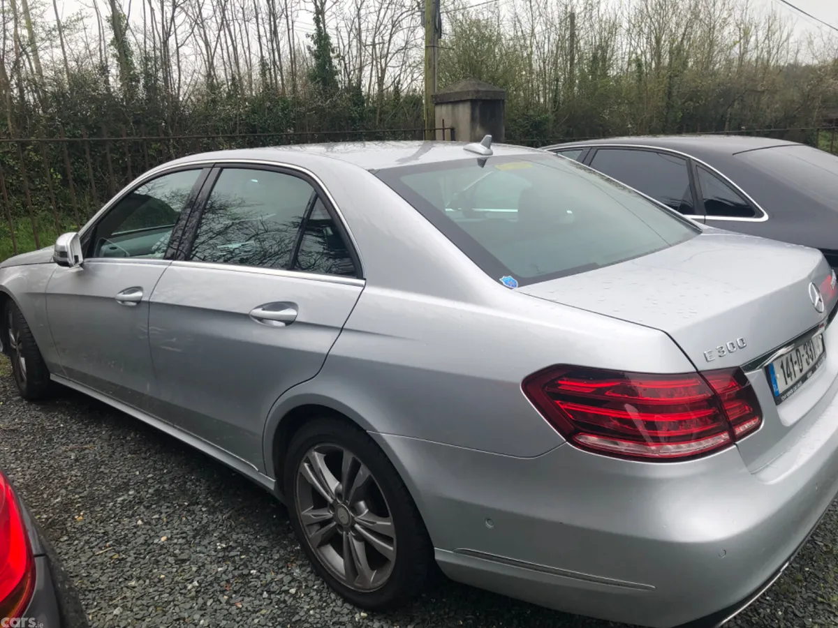 Mercedes-Benz E-Class Saloon, Diesel Hybrid, 2014, Silver