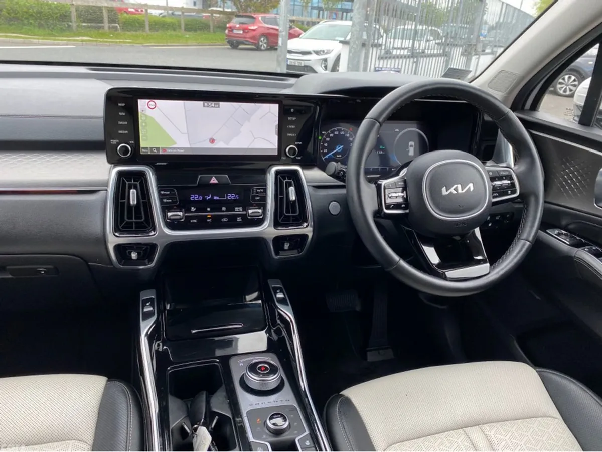 Kia Sorento MPV, Petrol Plug-in Hybrid, 2022, White