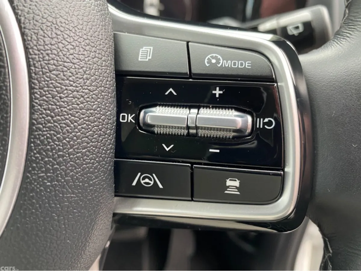 Kia Sorento MPV, Petrol Plug-in Hybrid, 2022, White