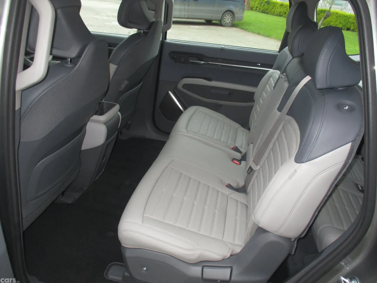 Kia EV9 MPV, Electric, 2026, Grey