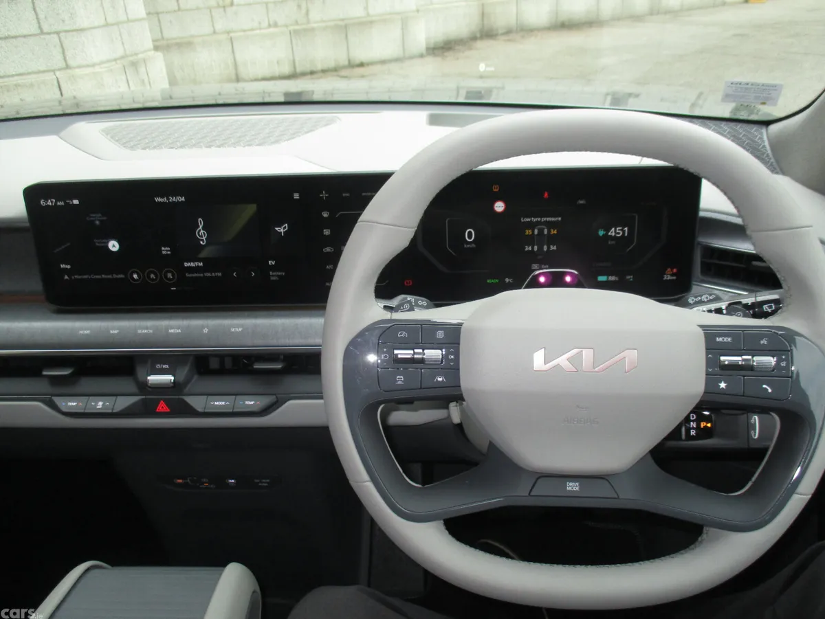 Kia EV9 MPV, Electric, 2026, Grey