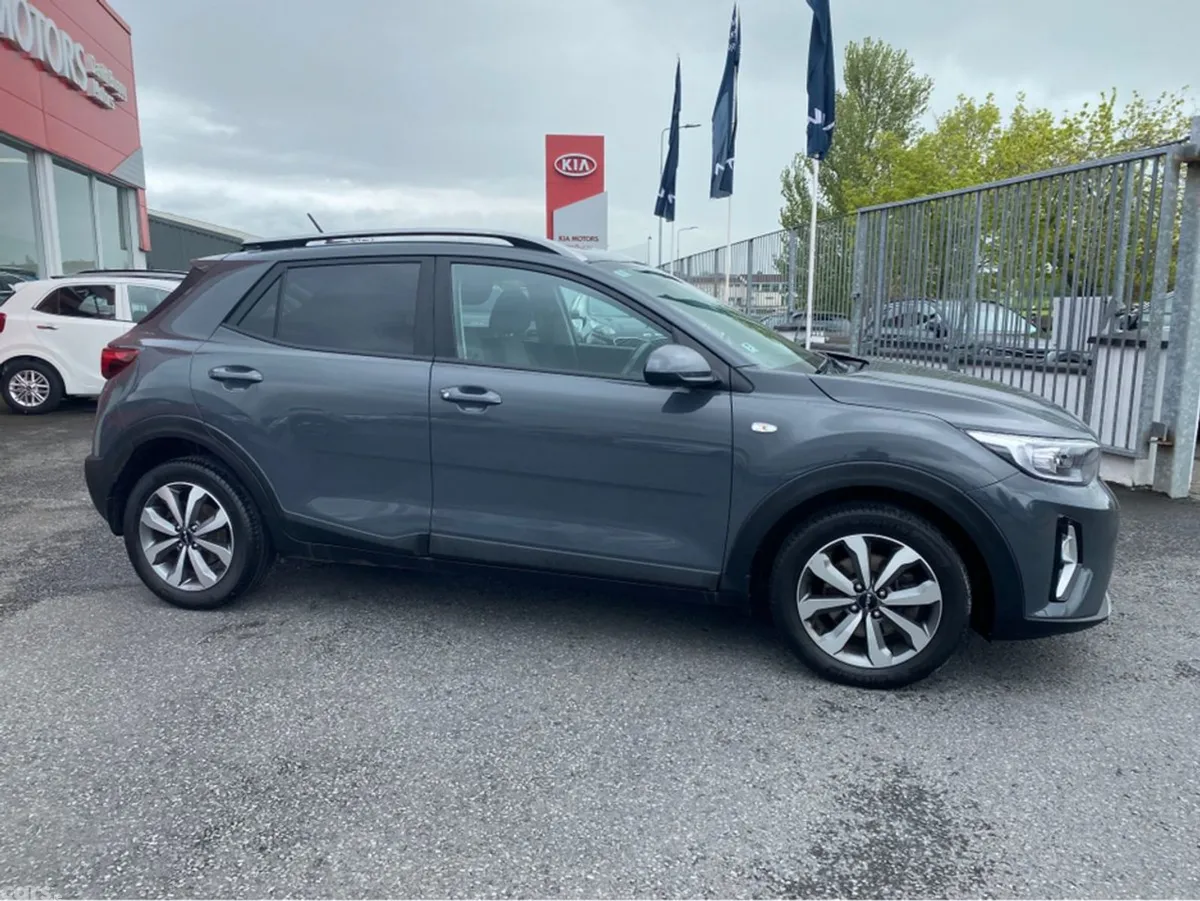 Kia Stonic Estate, Petrol, 2022, Grey