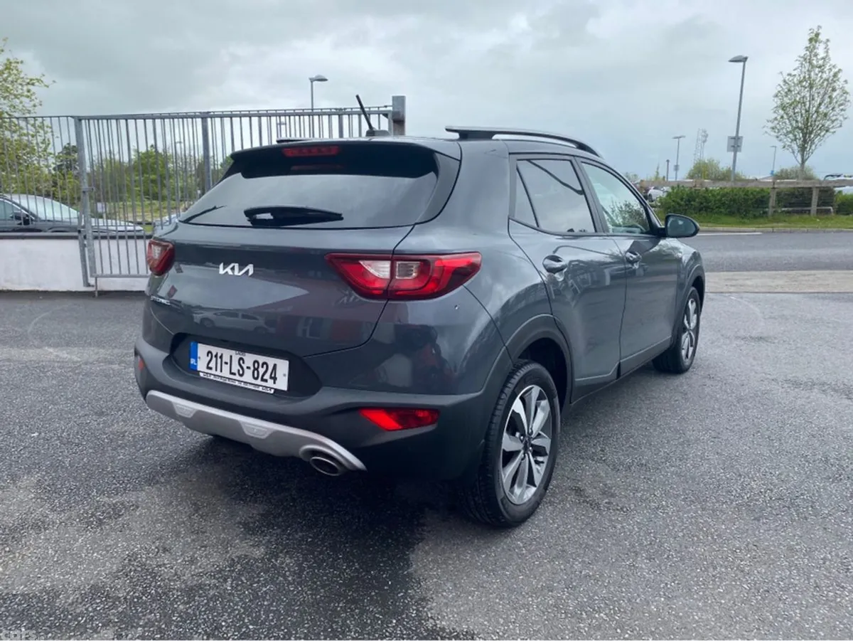 Kia Stonic Estate, Petrol, 2022, Grey