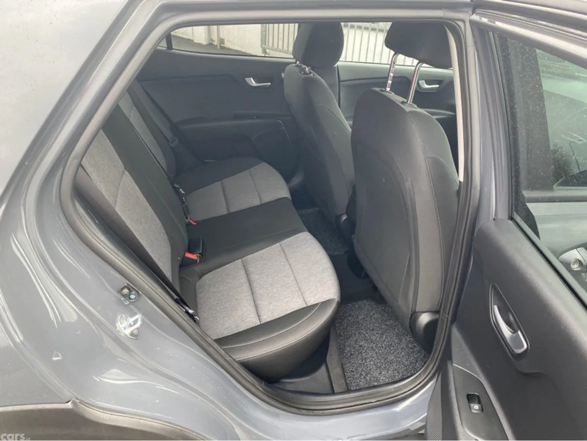 Kia Stonic Estate, Petrol, 2022, Grey